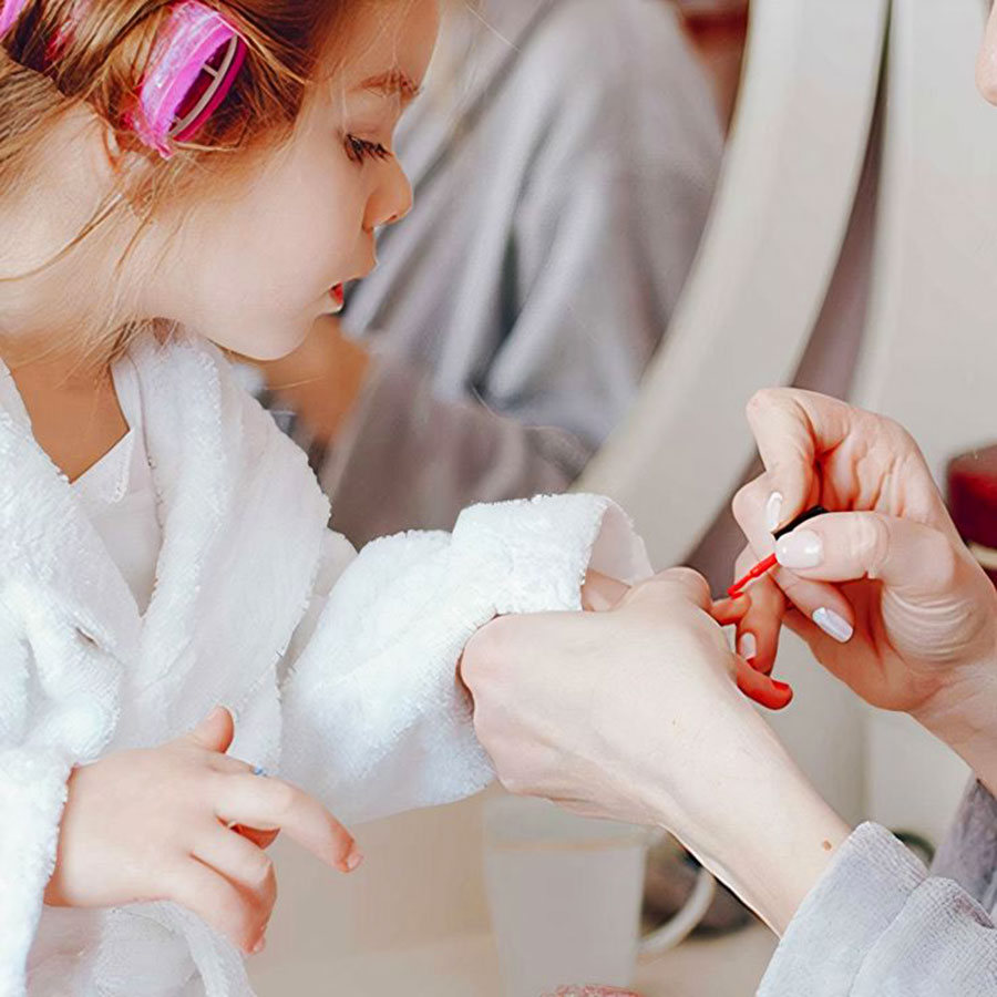 K NAILS & SPA